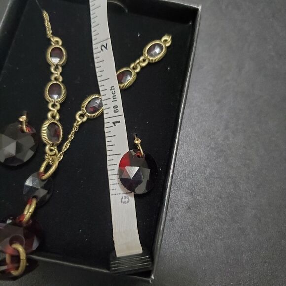 **Sale** Avon gold tone red beaded matching necklace and earring - Picture 5 of 8